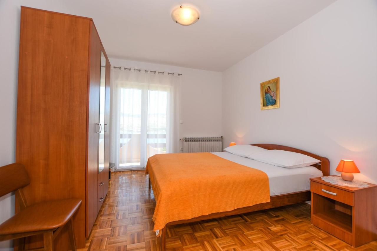 Apartmani Marija Ljubica Pag Town Exterior foto