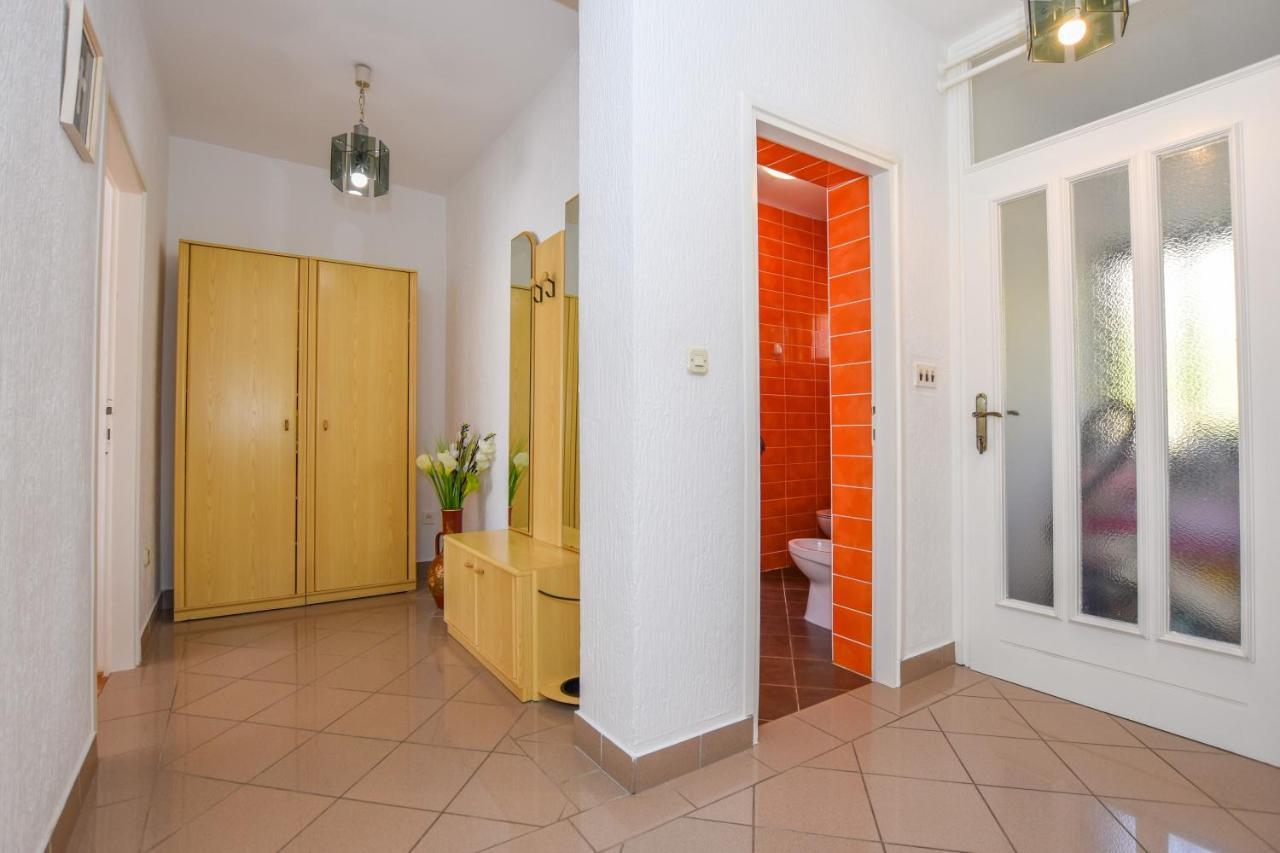 Apartmani Marija Ljubica Pag Town Exterior foto